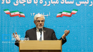 عارف: با عربستان رابطه صمیمانه داریم/ مرزها را باید با نگاه فرهنگی اداره کنیم نه امنیتی