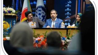 تأکید عضو هیأتمدیره بانک صادرات ایران بر ضرورت گذار از بانکداری تسهیلاتی به بانکداری سرمایهگذاری و توسعهای تأکید عضو هیأتمدیره بانک صادرات ایران بر ضرورت گذار از بانکداری تسهیلاتی به بانکداری سرمایهگذاری و توسعهای