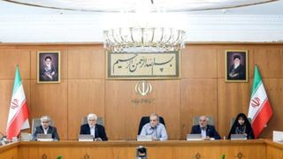 مسئولان دستگاه‌ها برای مدیریت هزینه‌ها تلاش موثر داشته باشند