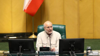 قالیباف: اطلاعات غلط به مردم ندهید