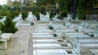 قبرهای حرم میلیاردی شد!