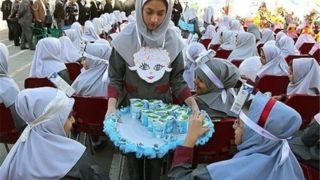 توزیع سراسری شیر در مدارس به کجا رسید؟/ جبران وقفه یک‌ماهه با افزایش نوبت‌های توزیع