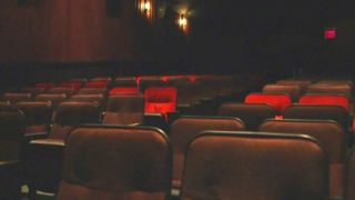 سینماها فردا تا ساعت ۱۷ تعطیل هستند سینماها فردا تا ساعت ۱۷ تعطیل هستند