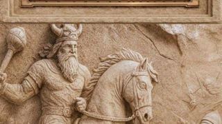 مجسمه پادشاه ساسانی در میدان انقلاب رونمایی میشود مجسمه پادشاه ساسانی در میدان انقلاب رونمایی میشود