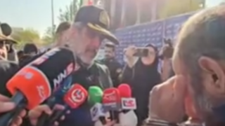 عذرخواهی رئیس پلیس تهران از خانمی که گوشوارهاش دزدیده شد عذرخواهی رئیس پلیس تهران از خانمی که گوشوارهاش دزدیده شد