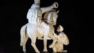 مجسمه «زانوزنندگان برابر ایران» در میدان انقلاب رونمایی شد مجسمه «زانوزنندگان برابر ایران» در میدان انقلاب رونمایی شد