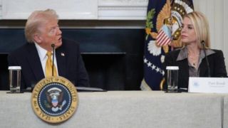 احضاریههای متعدد وزارت دادگستری آمریکا در تحقیقات جدید درباره پرونده ترامپ-روسیه احضاریههای متعدد وزارت دادگستری آمریکا در تحقیقات جدید درباره پرونده ترامپ-روسیه