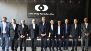 دیدار عراقچی با مدیران ارشد صنعت هسته‌ای