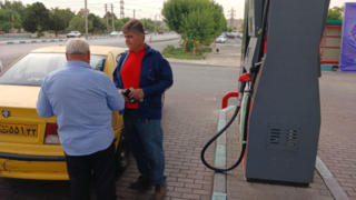 میزان سهمیه سوخت و نرخ بنزین تغییر پیدا نمی‌کند