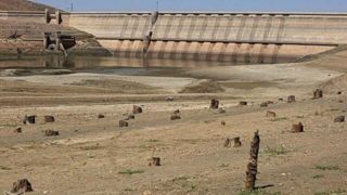 چرا ایران به لحاظ آب دچار این وضعیت شده است؟ چرا ایران به لحاظ آب دچار این وضعیت شده است؟