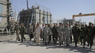 بازدید فرماندهکل ارتش از دیوار مرزی شرق کشور بازدید فرماندهکل ارتش از دیوار مرزی شرق کشور