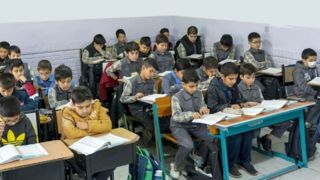 مدارس تا حد ممکن تعطیل نمی‌شوند