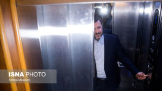 غریب‌آبادی: غرب آماده مذاکره نیست/ آثار منفی اسنپ‌بک​​​​​​​ کنترل شد