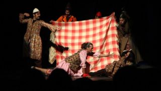 سی و هفتمین دوره جشنواره تئاتر اصفهان آغاز شد سی و هفتمین دوره جشنواره تئاتر اصفهان آغاز شد