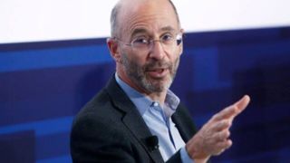 رابرت مالی: خیانتهای ترامپ، باعث بیاعتمادی عمیق ایران شده است رابرت مالی: خیانتهای ترامپ، باعث بیاعتمادی عمیق ایران شده است