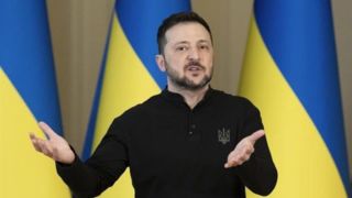 زلنسکی: باید بین از دست دادن کرامت خود یا اتحاد با آمریکا یکی را انتخاب کنیم زلنسکی: باید بین از دست دادن کرامت خود یا اتحاد با آمریکا یکی را انتخاب کنیم