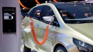 اعلام زمان عرضه خودروهای وارداتی برقی