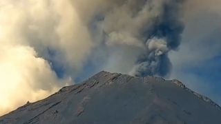 تصاویر خیرهکننده از فوران آتشفشان پوپوکاتپتل در مکزیک تصاویر خیرهکننده از فوران آتشفشان پوپوکاتپتل در مکزیک