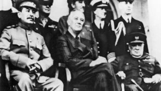 روسیه اسناد جنجالی درباره کنفرانس ۱۹۴۳ تهران را از دسته محرمانه خارج کرد