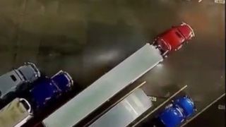 پارک کردن حرفه ای یک کامیون پارک کردن حرفه ای یک کامیون