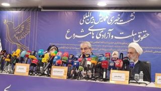 کدخدایی: رهبر معظم انقلاب نظریه‌پرداز برجسته آزادی و حقوق ملت هستند