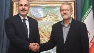 دعوت رسمی وزیر خارجه ترکیه از علی لاریجانی برای سفر به آنکارا دعوت رسمی وزیر خارجه ترکیه از علی لاریجانی برای سفر به آنکارا