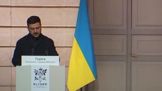 زلنسکی: صحبت از پیشروی‌های روسیه در خطوط مقدم اغراق‌آمیز است!