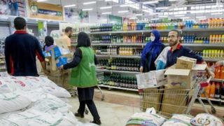 نماینده مجلس خطاب به وزرای کشاورزی و اقتصاد: مردم زیر بار گرانی خسته شده‌اند