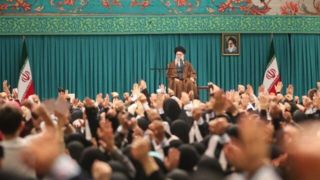  آیات قرآن کریم درباره زنان با بدفهمی‌ برخی دینداران و دین نشناسان در تضاد است/رسانه‌ها از ترویج تفکر غلط غرب درباره زن بپرهیزند/جمهوری اسلامی باعث پیشروی زنان در همه عرصه‌های مهم شد