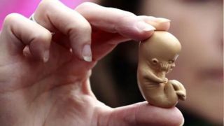 عوارض سقط‌های غیرقانونی بسیار گسترده و خطرناک است