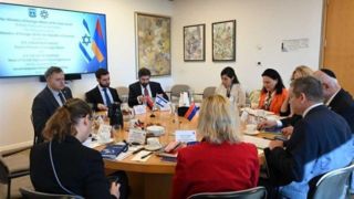 تحلیلگر صهیونیستی: ارمنستان متحد ایران و یک تهدید امنیتی بالقوه برای اسرائیل است تحلیلگر صهیونیستی: ارمنستان متحد ایران و یک تهدید امنیتی بالقوه برای اسرائیل است