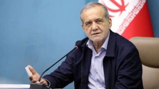 پزشکیان: توسعه زیرساخت حمل و نقل عمومی وظیفه اصلی دولت است