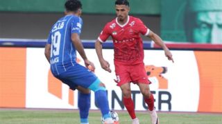 تساوی پرسپولیس و استقلال در داربی ۱۰۶/ پر سروصدا و بدون گل! تساوی پرسپولیس و استقلال در داربی ۱۰۶/ پر سروصدا و بدون گل!