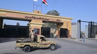 قاهره: آمریکا حامی سرسخت ایده اسرائیل برای تقسیم نوار غزه است قاهره: آمریکا حامی سرسخت ایده اسرائیل برای تقسیم نوار غزه است