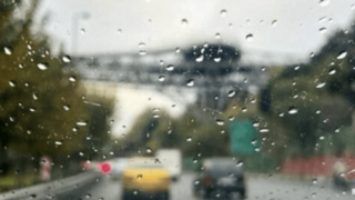 چند قطره باران به داد تهران رسید چند قطره باران به داد تهران رسید