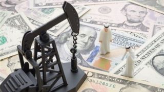 کسری بودجه عربستان؛ ولخرجی در فوتبال و کنسرت کار دست سعودی داد