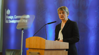 وزیر خارجه انگلیس: اروپا دیگر نمیتواند فقط به آمریکا تکیه کند وزیر خارجه انگلیس: اروپا دیگر نمیتواند فقط به آمریکا تکیه کند