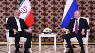 پوتین و پزشکیان در ترکمنستان با یکدیگر دیدار میکنند پوتین و پزشکیان در ترکمنستان با یکدیگر دیدار میکنند