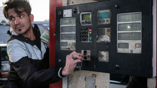 از امروز بنزین برای چه کسانی ۵هزارتومان می‌شود؟