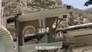 تخریب ابر ویلای علی انصاری ؟ تخریب ابر ویلای علی انصاری ؟