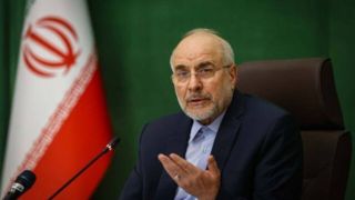 قالیباف: کشور با نسخههای کلی و تصمیمات غیرمیدانی درمان نمیشود قالیباف: کشور با نسخههای کلی و تصمیمات غیرمیدانی درمان نمیشود