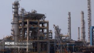 تصمیم‌گیری کارگروه وزارت نفت برای مدیریت خوراک پتروشیمی‌ها