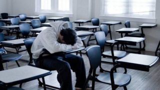 همکاری ۳۰۰ کارمند آموزش و پرورش با مافیای کنکور