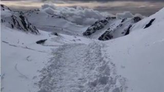 توچالِ سپید؛ صبحی زمستانی بر فراز پایتخت توچالِ سپید؛ صبحی زمستانی بر فراز پایتخت