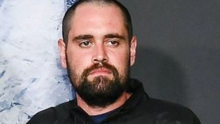 از فیلمنامهنویسی تا اعتیاد، بیخانمانی و اتهام قتل پدر و مادر از فیلمنامهنویسی تا اعتیاد، بیخانمانی و اتهام قتل پدر و مادر