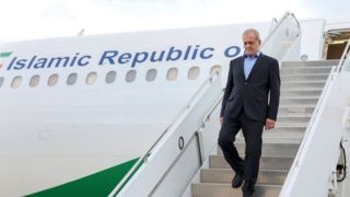 رئیس جمهور وارد خراسان جنوبی شد