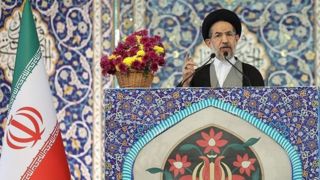 ابوترابی: مسئولان درباره مشکلات اقتصادی و راه‌حل آن با مردم سخن بگویند