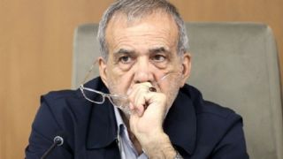 تذکر ۳۸ نماینده به پزشکیان درباره ساماندهی کارکنان دولت تذکر ۳۸ نماینده به پزشکیان درباره ساماندهی کارکنان دولت