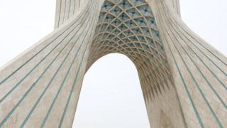 کیفیت هوای تهران در آستانه وضعیت قرمز