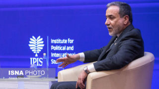 کنایه عراقچی به تعریف جدید آمریکا از دیپلماسی